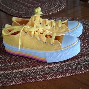 Converse All Stars Vibrant Yellow Kids Sneakers Sz.12